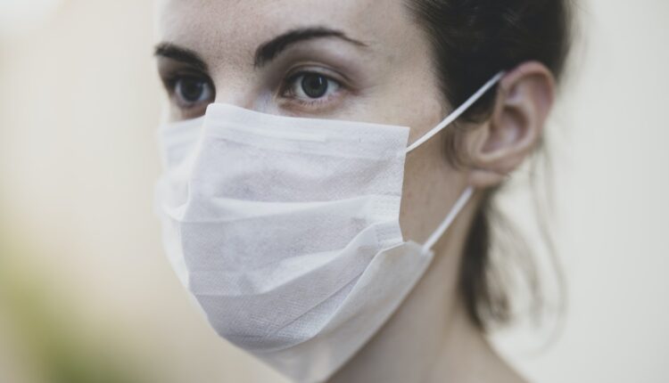 Oprez: Virus na zaštitnim maskama može ostati danima Oprez: Virus na zaštitnim maskama može ostati danima