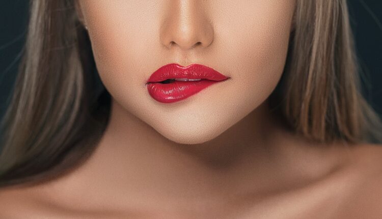 Najnovija istraživanja pokazala – Muškarci se najviše pale na žene sa ovim oblikom usana