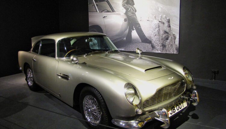 Ukraden Bondov automobil, najslavniji model