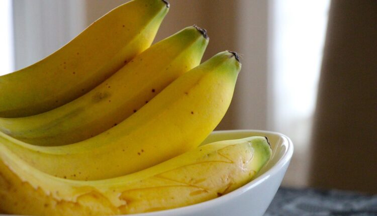 „Čudotvorna“ terapija: Evo zašto svako veče pred spavanje treba pojesti jednu bananu