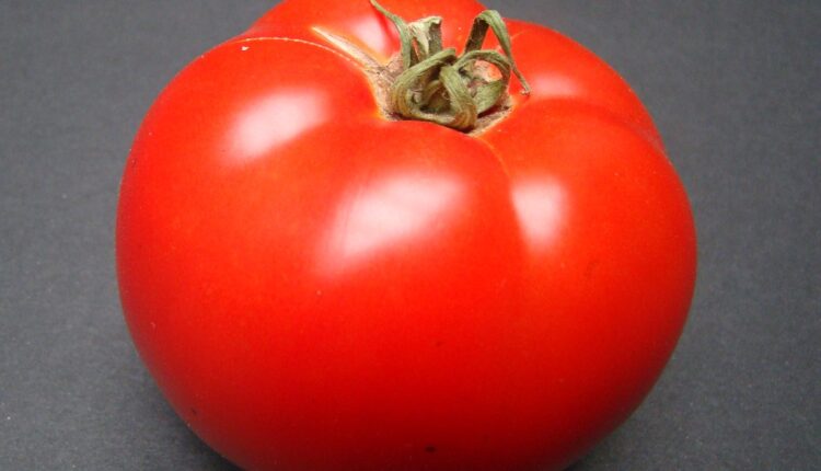 Nemojte jesti paradajz ako pripadate ovim kategorijama ljudi!