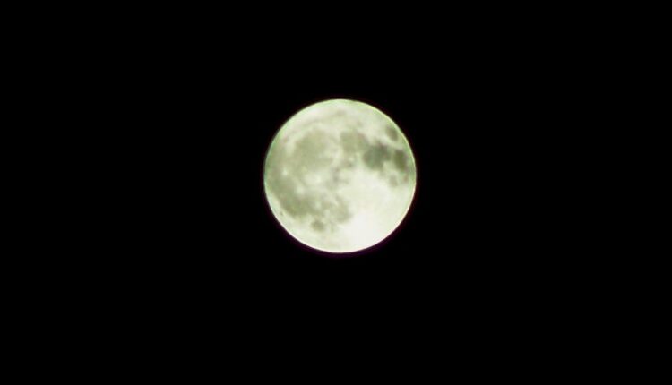 „Topli pun Mesec“ 28. marta posebno pozitivno utiče na ovaj znak