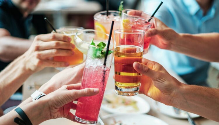 CIA objavila gde se najviše konzumira alkohol, a rezultati su prilično neočekivani: Srbi nisu veliki pijanci CIA objavila gde se najviše konzumira alkohol, a rezultati su prilično neočekivani: Srbi nisu veliki pijanci