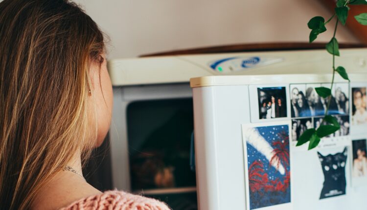 Rešite se smrada iz frižidera sastojkom koji svi imamo kod kuće