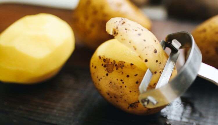Univerzalan: Koristan trik sa sirovim krompirom, superpomoć u kući