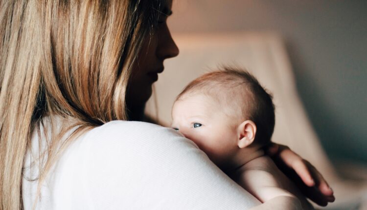 Novopečenu mamu optužili da je uništila sinu život imenom koje je odabrala