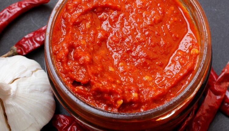 Izgleda kao ajvar, miriše kao ajvar, ali nije ajvar: Sjajna zamena gotova za svega pola sata Izgleda kao ajvar, miriše kao ajvar, ali nije ajvar: Sjajna zamena gotova za svega pola sata