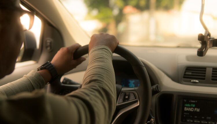 Pet čestih navika vozača koje uništavaju automobil Pet čestih navika vozača koje uništavaju automobil