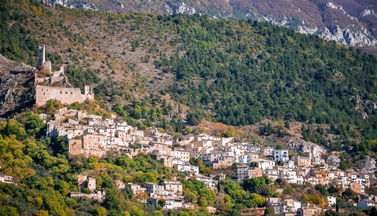 Italijansko selo prodaje 250 kuća za 1 evro, blizu Rima