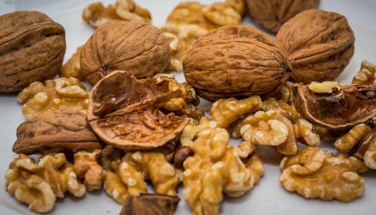 Šta se događa sa telom ako svakoga dana jedete samo jednu šaku oraha?