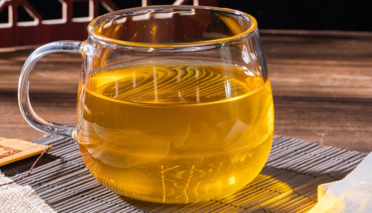 Zlatni eliksir koji bacamo: Jedna šoljica magičnog čaja rešava upalu bešike i otečene zglobove