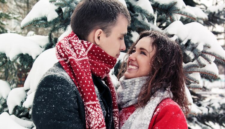 Univerzum im se smeši: Ova 3 horoskopska znaka pronaći će ljubav svog života u februaru Univerzum im se smeši: Ova 3 horoskopska znaka pronaći će ljubav svog života u februaru