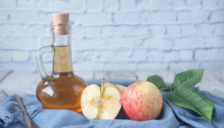 Čini čuda za zdravlje: Evo šta se događa vašem telu kada popijete jabukovo sirće