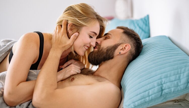 Žene žele seks isto koliko i muškarci i ne stide se da to i priznaju Žene žele seks isto koliko i muškarci i ne stide se da to i priznaju