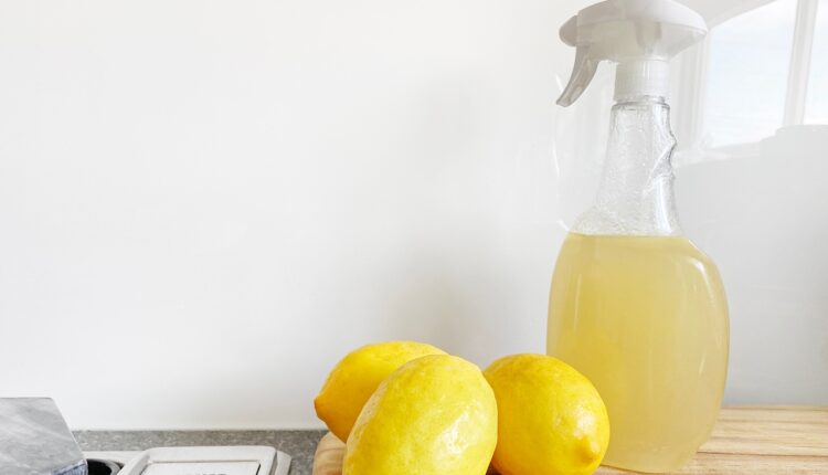 Soda bikarbona i limun: Magična kombinacija koja čisti ceo dom, ali i čuva zdravlje