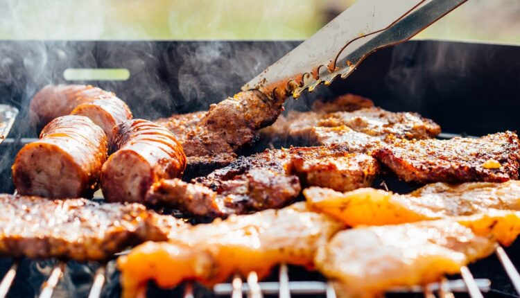 Duplo jeftiniji od kupovnog: Napravite domaći BBQ sos, idealan za prvomajski roštilj!