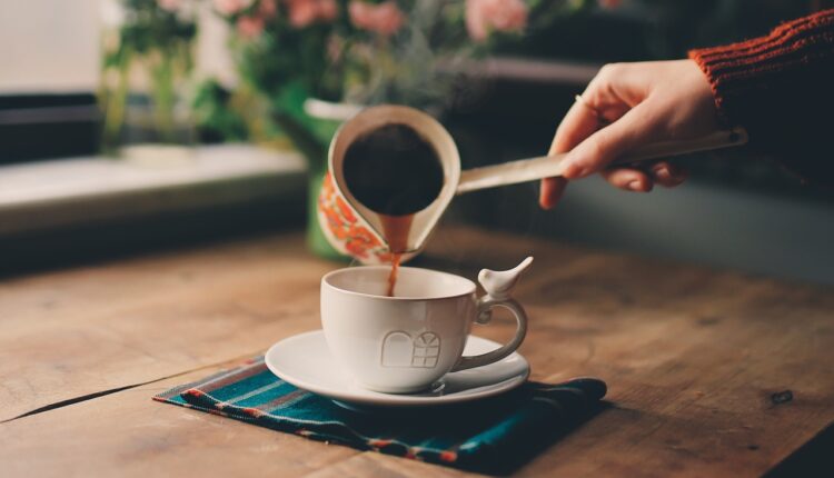 4 greške ubijaju ukus turskoj kafi: Skuvajte kafu na starinski način, bolju niste pili