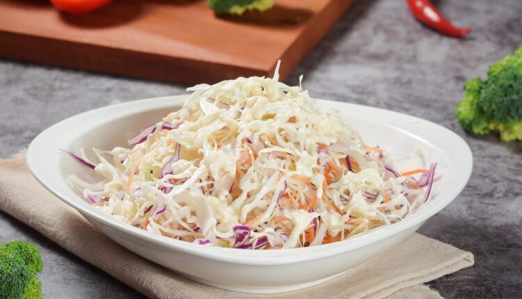 Tajna najbolje kupus salate je u sastojku koji se dodaje na samom kraju Tajna najbolje kupus salate je u sastojku koji se dodaje na samom kraju
