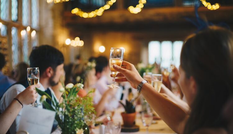 Srbi otkrili kojih tradicionalnih običaja bi se odmah odrekli Srbi otkrili kojih tradicionalnih običaja bi se odmah odrekli