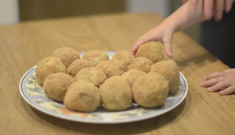 Najbolji recept za starinske knedle sa šljivama, ovako su ih pravile naše bake Najbolji recept za starinske knedle sa šljivama, ovako su ih pravile naše bake