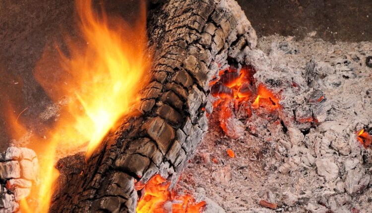 Naše bake su koristile ovo, danas malo koja domaćica zna šta je to: Najbolji je izbeljivač za veš, i ne samo to Naše bake su koristile ovo, danas malo koja domaćica zna šta je to: Najbolji je izbeljivač za veš, i ne samo to