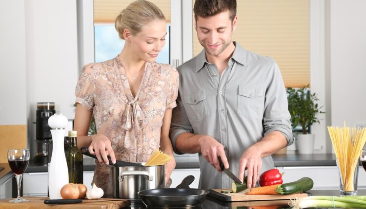Potpuno iskreno: Otkriveno čiju kuhinju muškarci više vole, maminu ili ženinu?