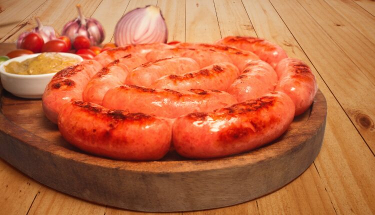 Domaćini! Slanina, kobasice i šunka IZAZIVAJU RAK, upozoravaju lekari Domaćini! Slanina, kobasice i šunka IZAZIVAJU RAK, upozoravaju lekari