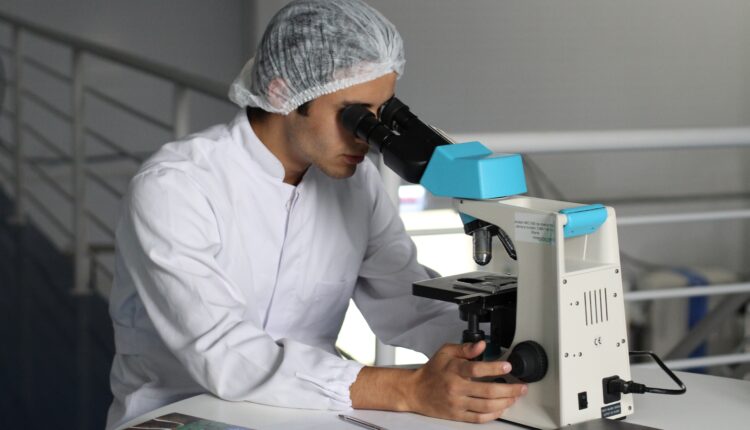 Revolucija u medicini: Ruski naučnici otkrili NOVI NAČIN LEČENJA RAKA, nada za milione pacijenata Revolucija u medicini: Ruski naučnici otkrili NOVI NAČIN LEČENJA RAKA, nada za milione pacijenata