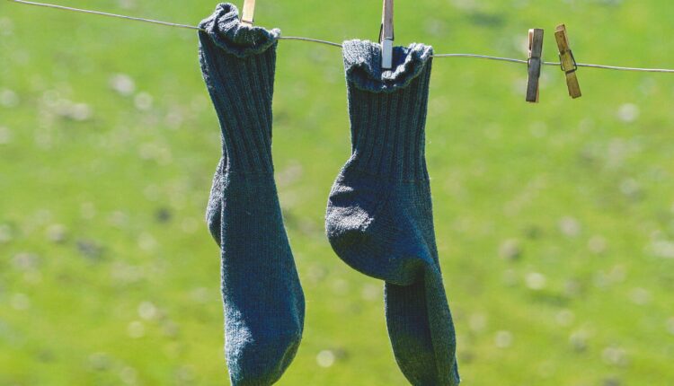 Svi bacate stare, pocepane čarape, a ne znate da ih možete pametno iskoristiti na nekoliko načina