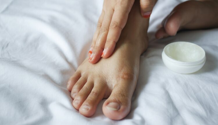 Najbolji prirodni lek protiv gljivica na noktima: Tretirajte ih ovako i imaćete zdrava stopala za tili čas