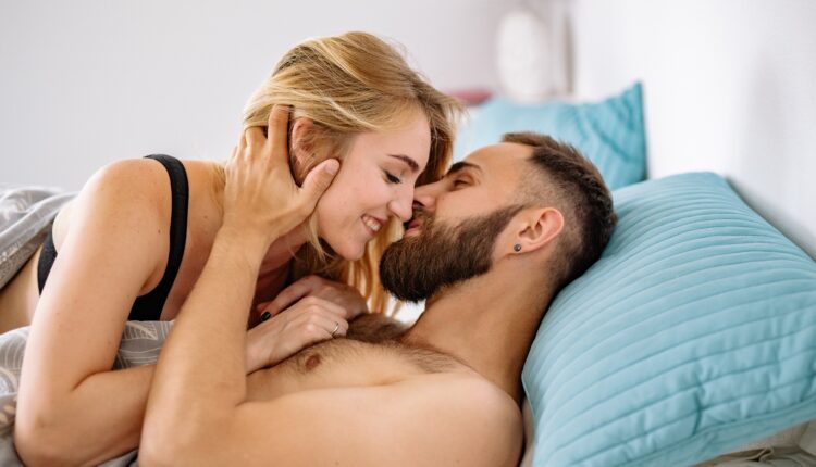 Otkrila da je partner vara na veoma neobičan način – Iznenadićete se, za ovu caku skoro niko ne zna Otkrila da je partner vara na veoma neobičan način – Iznenadićete se, za ovu caku skoro niko ne zna