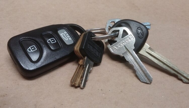 Psiholog otkriva 2 laka trika: Evo kako da zapamtite gde ste ostavili ključeve!