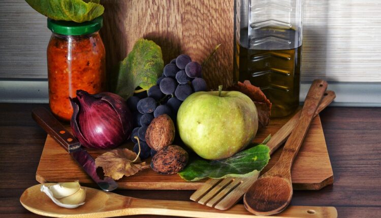 Salata od samo dva sastojka sprečava nastanak krvnih ugrušaka Salata od samo dva sastojka sprečava nastanak krvnih ugrušaka