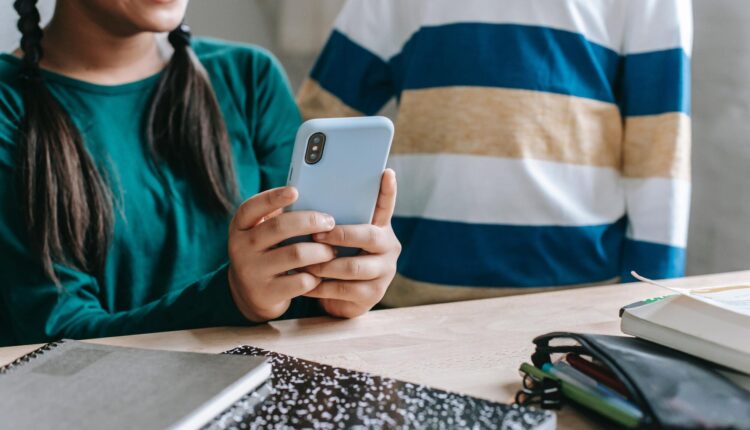 Ovih 5 popularnih crtanih filmova deca ne bi trebala da gledaju, evo kako utiču na njihovu psihu Ovih 5 popularnih crtanih filmova deca ne bi trebala da gledaju, evo kako utiču na njihovu psihu