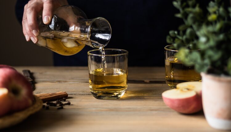 Koristili su je vekovima: Sok i sirup ove zaboravljene namirnice je pravo blago za organizam! Koristili su je vekovima: Sok i sirup ove zaboravljene namirnice je pravo blago za organizam!