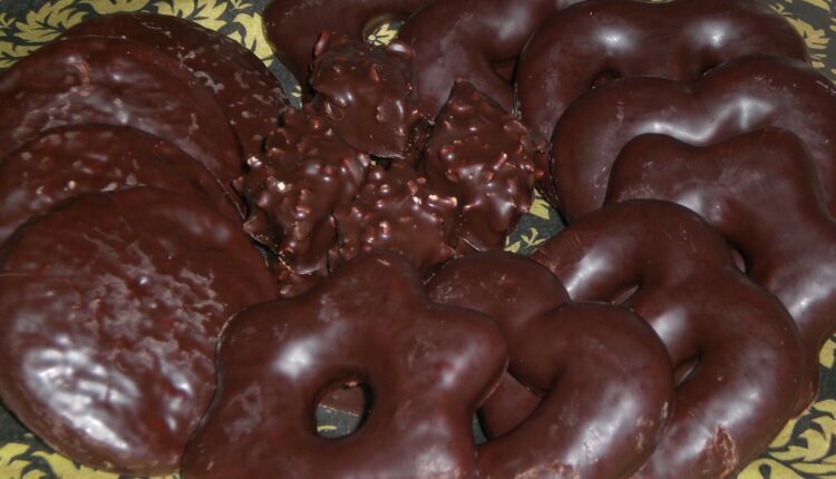 Savršena vikend poslastica, čokoladni medenjaci: Ubacite kašiku ove namirnice za neodoljivu glazuru