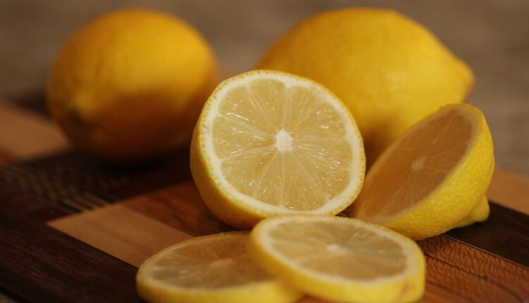 Blistavo sjajne površine u kući bez po muke: Samo pola limuna čini čuda!