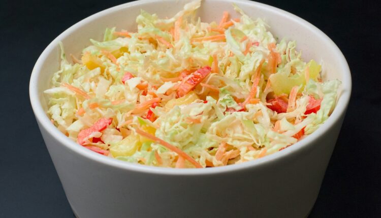 Ovo je tajna najzdravije salate na svetu: Pravo je blago, jedite je uvek i produžite život