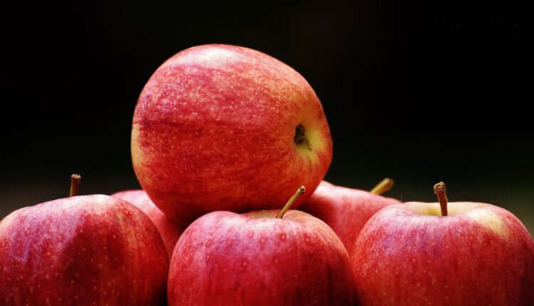 Kada jedete jabuke može promeniti vaš život: Najbolje vreme za pojesti ovo super voće