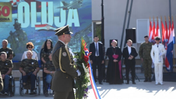 Hrvatska obeležava 30. godišnjicu Oluje, centralna manifestacija u Kninu