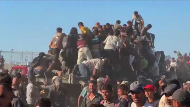 Gaza: Kamion se prevrnuo na civile koji su čekali pomoć, najmanje 20 mrtvih
