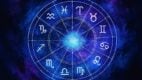 Astrološka karta u olujnim plavim i ljubičastim tonovima, simbolišu emotivne turbulencije.